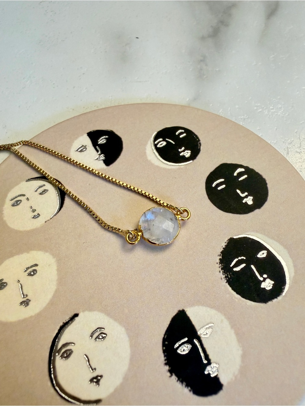 Round Moonstone Gold bracelet